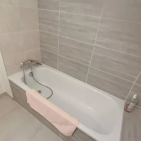 Croix Blanche, Appt 6 Personnes + Parking * Ciboure